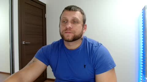 malchyshka online show from November 26, 2025, 3:24 pm