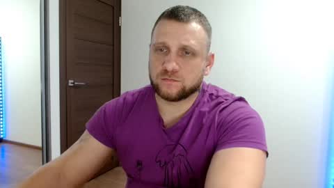 malchyshka online show from January 5, 2026, 8:23 pm