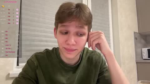 Snapshot of malcolm_yang chatting on December 13, 2024, 12:31 am Tom and Mark 3 online show from December 13, 2024, 12:31 am