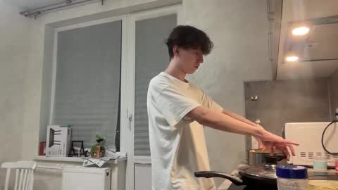 Snapshot of malcolm_yang chatting on February 4, 2025, 4:08 pm Tom and Mark 3 online show from February 4, 2025, 4:08 pm