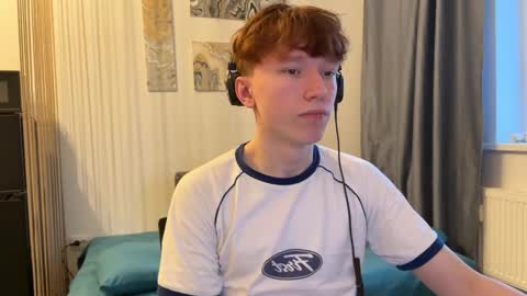 Snapshot of malcolm_yang chatting on December 1, 2025, 10:53 am Tom and Mark 3 online show from December 1, 2025, 10:53 am