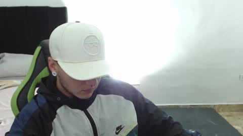 ADAM         online show from February 11, 2026, 4:17 am