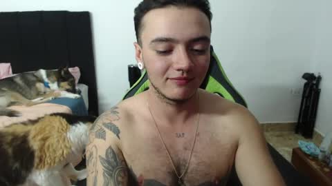Snapshot of male_pussy chatting on April 30, 2026, 2:18 am ADAM online show from April 30, 2026, 2:18 am