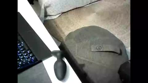 Snapshot of malebitch99999 chatting on October 7, 2025, 6:21 am malebitch99999 online show from October 7, 2025, 6:21 am