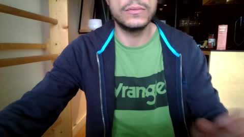 Boybi online show from April 13, 2026, 4:34 pm