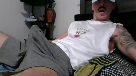 Men online show from February 10, 2026, 3:38 pm