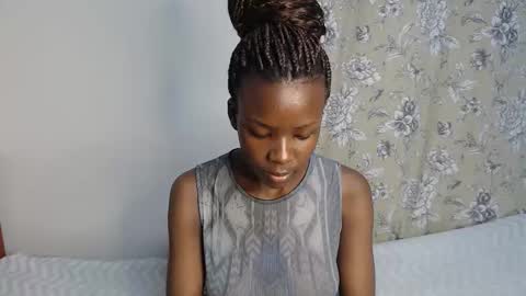 lati online show from December 21, 2025, 10:50 pm