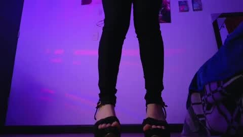 Mar  Alicia     Rosie  v A L I C I A W I T C -  Meg Cherie online show from April 14, 2026, 4:40 am