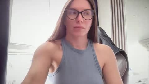 malina568708 online show from April 8, 2026, 10:59 am