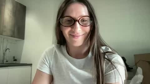 Snapshot of malina568708 chatting on April 23, 2026, 12:29 pm malina568708 online show from April 23, 2026, 12:29 pm