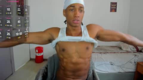 Snapshot of malkongarcia chatting on September 24, 2025, 5:49 pm malkongarcia online show from September 24, 2025, 5:49 pm