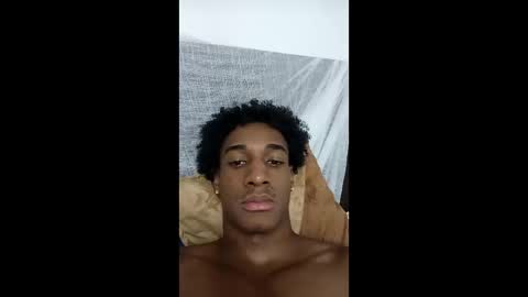 Snapshot of malkongarcia chatting on December 18, 2025, 4:46 pm malkongarcia online show from December 18, 2025, 4:46 pm