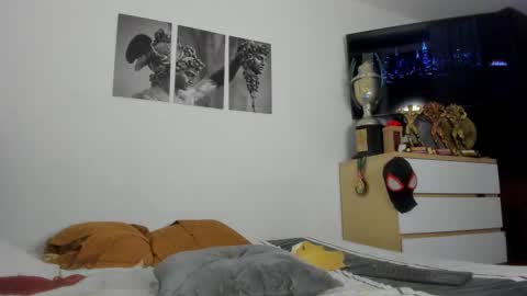 Snapshot of malkongarcia chatting on March 16, 2026, 10:03 pm malkongarcia online show from March 16, 2026, 10:03 pm