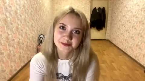 Amelia online show from January 13, 2026, 3:17 pm