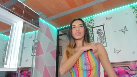 Snapshot of malori_tempest chatting on February 3, 2025, 7:10 pm malori tempest online show from February 3, 2025, 7:10 pm