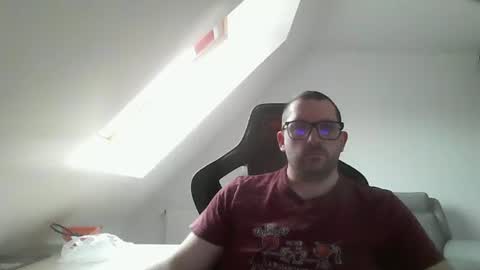 breton online show from December 2, 2024, 9:35 am