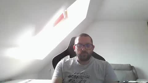 breton online show from September 24, 2025, 9:01 am