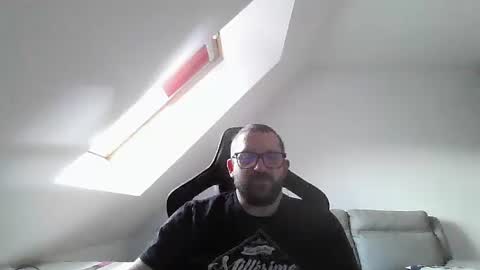 breton online show from October 5, 2025, 4:16 pm