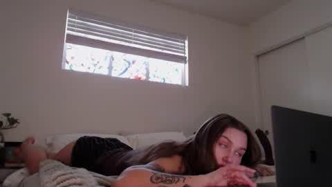 Mal online show from June 22, 2026, 3:53 pm