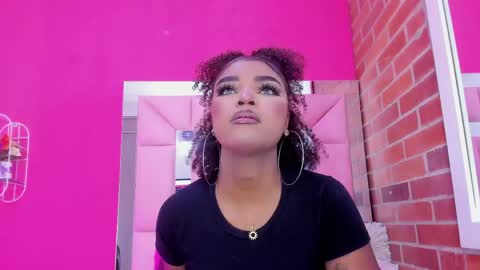 Melanie online show from April 30, 2026, 8:04 pm