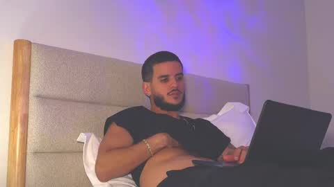 maluma09 online show from October 28, 2025, 9:46 am