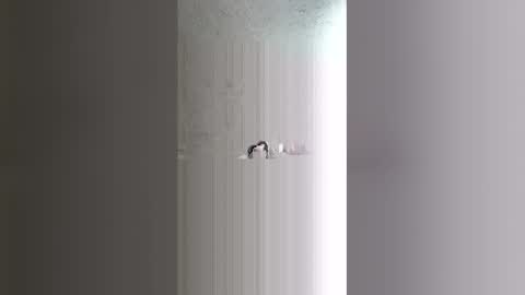 Snapshot of mamabearsbadboy chatting on March 15, 2026, 11:22 pm mamabearsbadboy online show from March 15, 2026, 11:22 pm