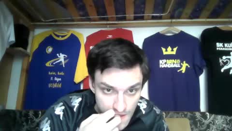 mamamia1789 online show from March 11, 2025, 10:40 am