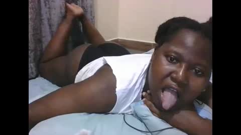 Snapshot of mamasita2023 chatting on January 30, 2025, 8:53 pm mamasita2023 online show from January 30, 2025, 8:53 pm