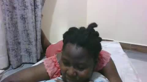 Snapshot of mamasita2023 chatting on February 2, 2025, 6:31 pm mamasita2023 online show from February 2, 2025, 6:31 pm