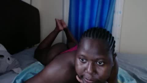 Snapshot of mamasita2023 chatting on February 10, 2025, 3:32 pm mamasita2023 online show from February 10, 2025, 3:32 pm