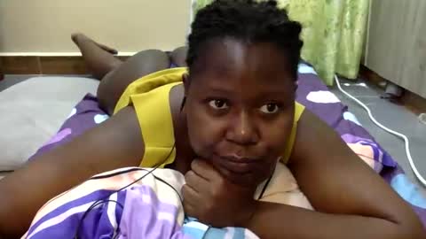 Snapshot of mamasita2023 chatting on September 27, 2025, 9:58 am mamasita2023 online show from September 27, 2025, 9:58 am