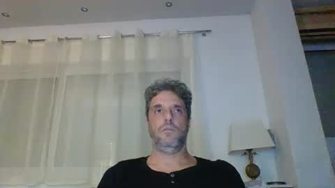 Snapshot of man211172 chatting on November 28, 2025, 7:49 pm man211172 online show from November 28, 2025, 7:49 pm