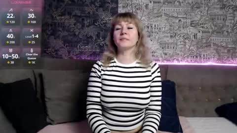 Mandy  online show from November 17, 2025, 11:16 am