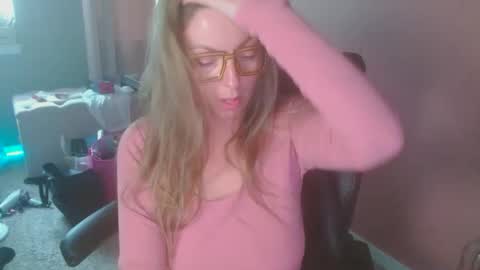 MandyBabyXXX online show from May 8, 2026, 12:05 am