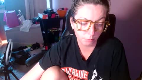MandyBabyXXX online show from May 17, 2026, 2:20 am