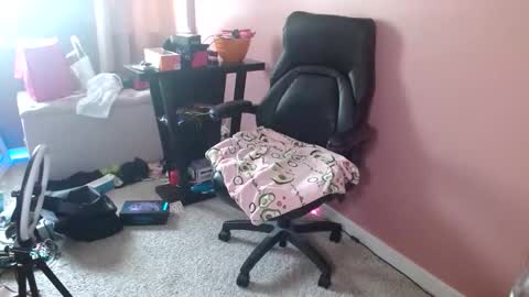 MandyBabyXXX online show from May 17, 2026, 7:43 pm