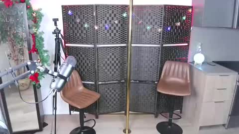Snapshot of mandygoodhandy chatting on December 29, 2024, 5:42 am Mandy Goodhandy online show from December 29, 2024, 5:42 am