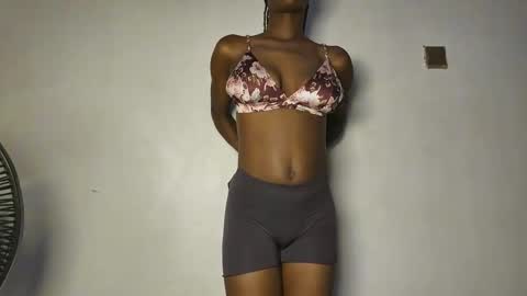 Snapshot of mandymia chatting on November 28, 2025, 5:10 am mandymia online show from November 28, 2025, 5:10 am