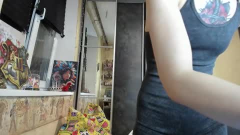 Mandy online show from March 26, 2026, 5:29 pm