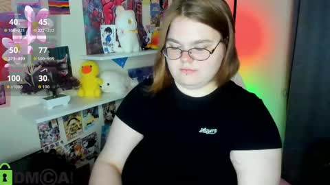 Snapshot of maneela_kennedy chatting on May 16, 2026, 11:53 am Maneela online show from May 16, 2026, 11:53 am