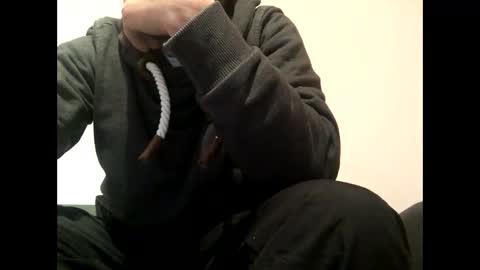 manni_ online show from October 26, 2025, 11:20 pm