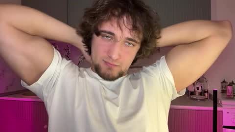 manolein online show from October 27, 2025, 3:27 pm