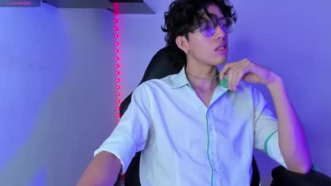 Manuel online show from February 22, 2025, 7:25 pm