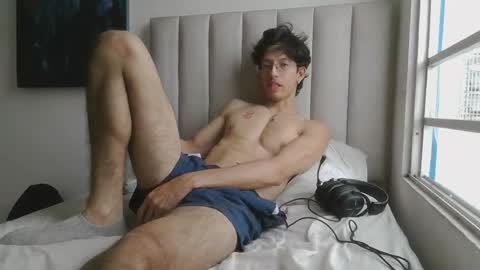 Snapshot of manu_vera8 chatting on June 3, 2026, 8:03 pm Manuel online show from June 3, 2026, 8:03 pm