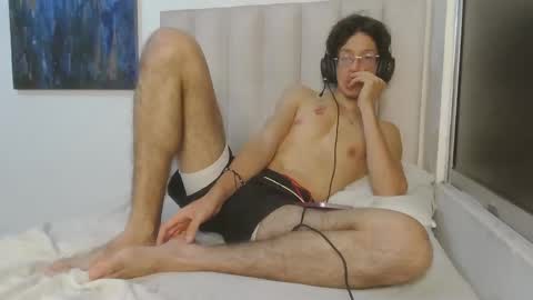Snapshot of manu_vera8 chatting on June 5, 2026, 8:03 pm Manuel online show from June 5, 2026, 8:03 pm