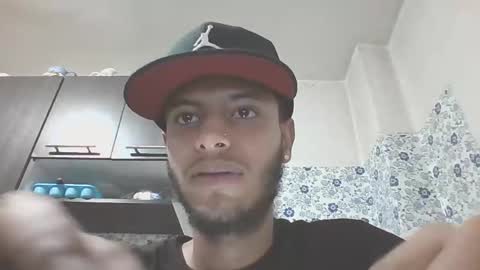 Snapshot of manuel444rl chatting on February 8, 2025, 6:55 pm Manuel RL online show from February 8, 2025, 6:55 pm