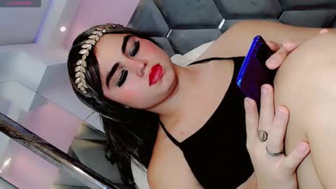 Snapshot of manuela_kingsley chatting on February 1, 2025, 6:08 pm Manuela Kingsley online show from February 1, 2025, 6:08 pm