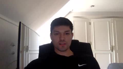 manuelgasdcon online show from September 29, 2025, 9:08 pm