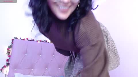 Snapshot of manumeow_ chatting on January 1, 2025, 7:30 am Manu online show from January 1, 2025, 7:30 am