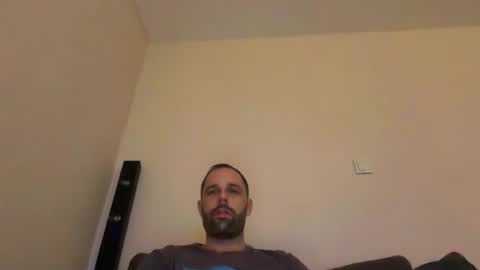 manynaaamess online show from November 7, 2025, 12:32 am